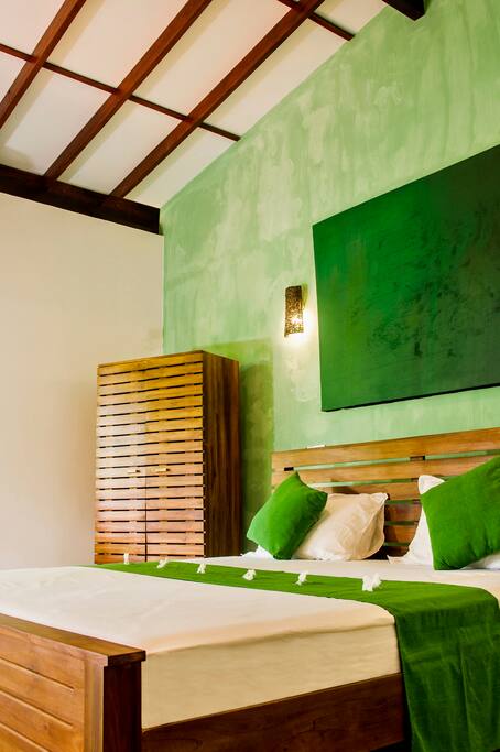 The Cinnamon bush - Room