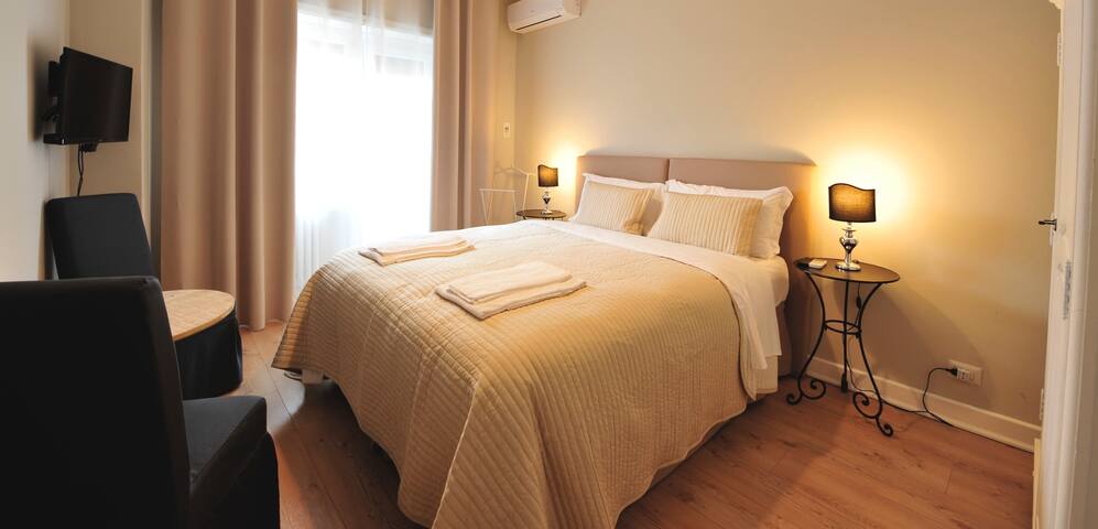 Vatican Holiday Home II gallery image 3