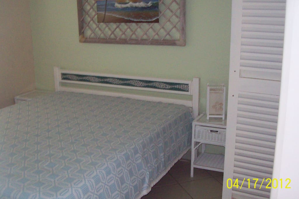 quarto casal, com armários