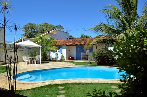 Airbnb em destaque: Charming house 200 m from Manguinho's Beach em Macaé Rio Das Ostras Cabo Frio