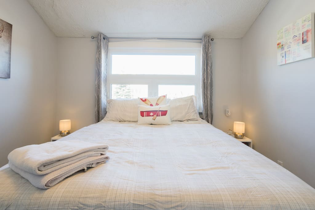 This queen bed feels like sleeping on a cloud.