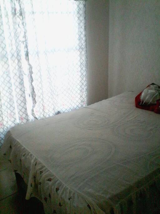 Recámara una cama matrimonial