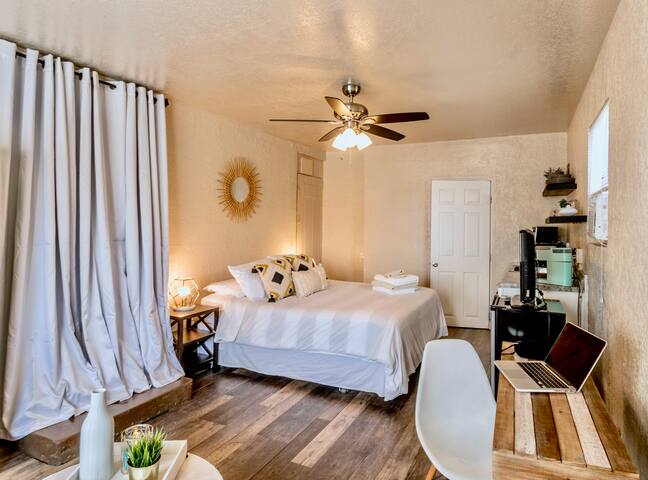 Centrally Located North Valley Studio