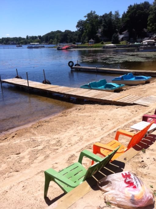 Paddleboats, row boats, beach chairs, piers, swim raft, life jackets & more!