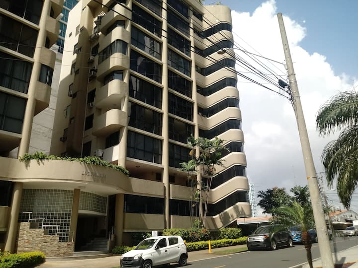 THE PILLARS — 2 bedroom vacation rental in Panamá