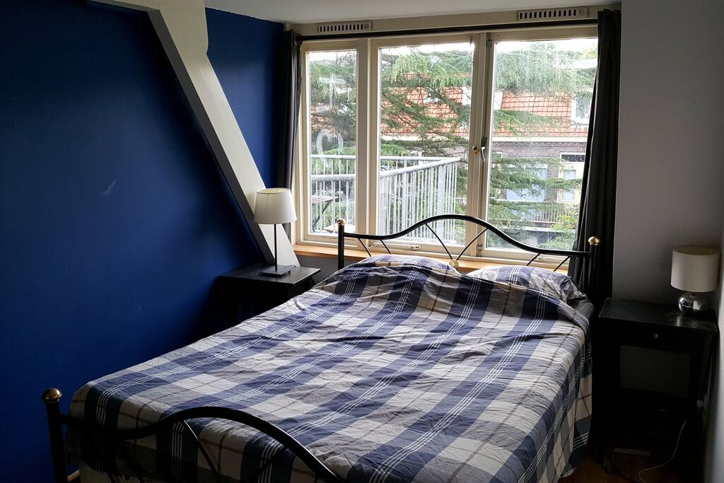 Master bed room