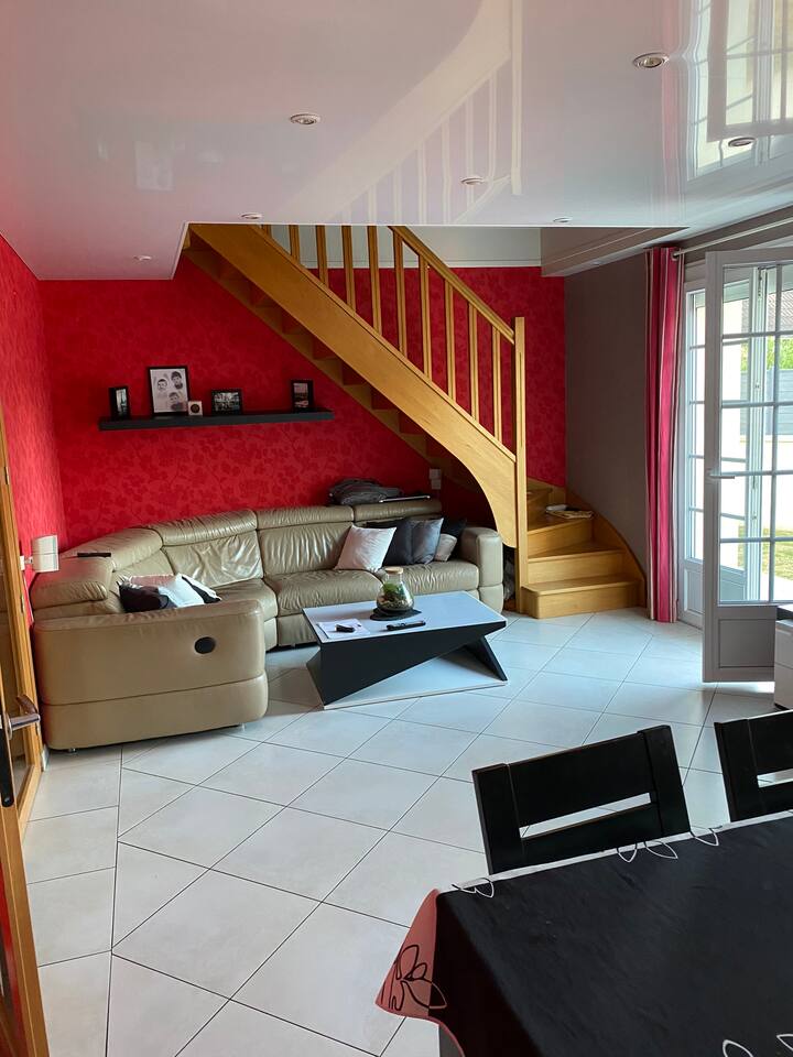 Maison Pour 8 Personnes Proche Disneyland Et Paris - Bussy-Saint-Georges