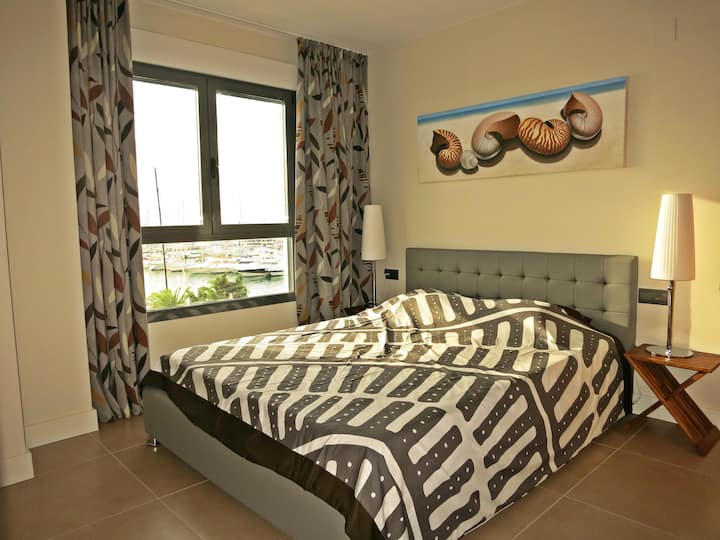Dormitorio frente al mar