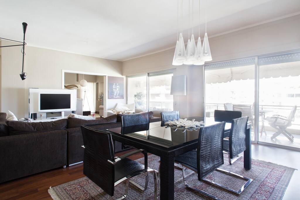 salon and dining room