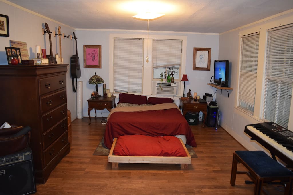 Bedroom with computer access