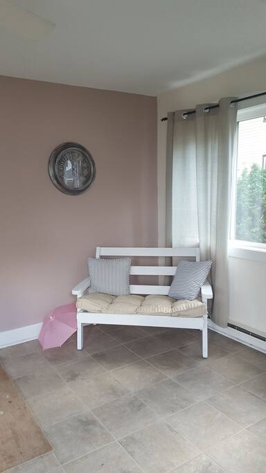 Foyer. 3 season enclosed porch