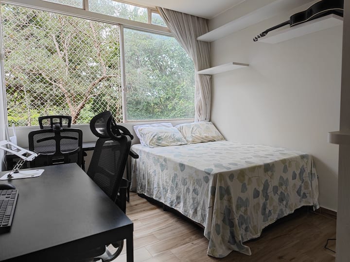 Private room in South Wing Apartments for Rent in Brasília, Distrito