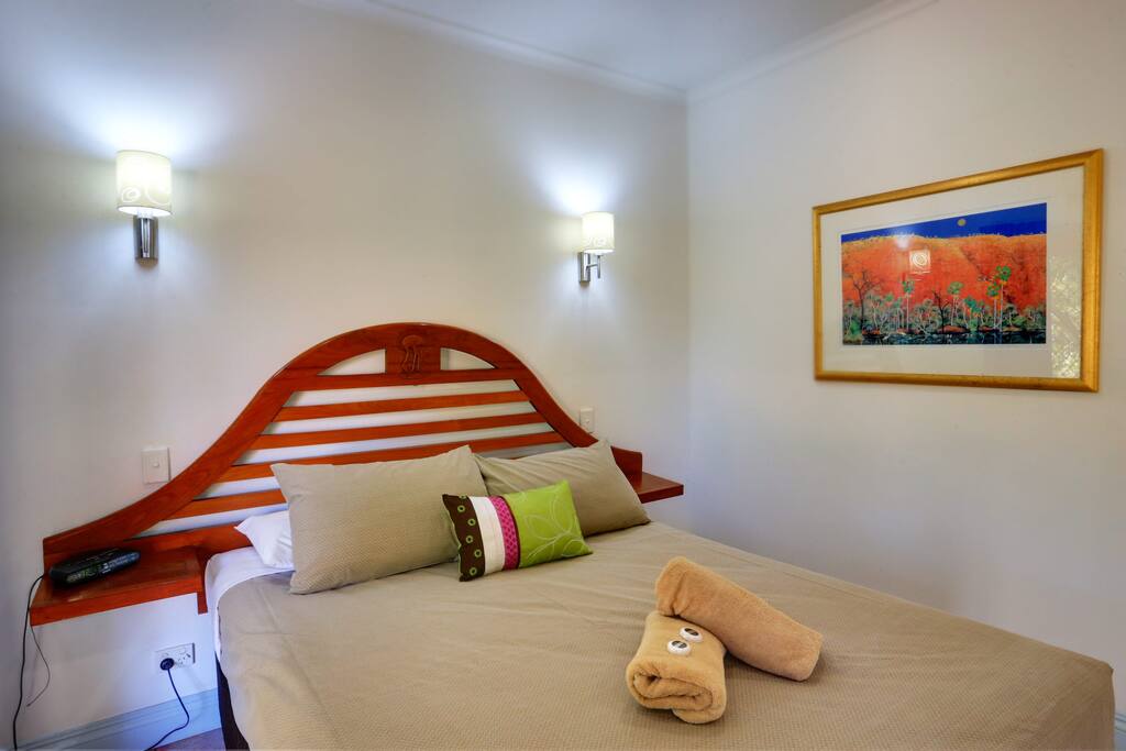 Queensize bed