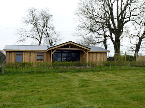 peaceful, sunny location with stunning views.