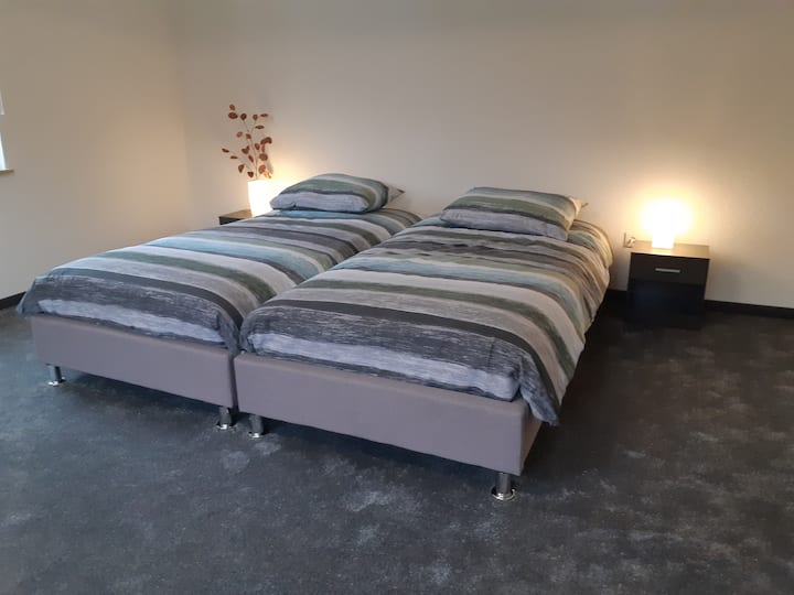 卧室夜间咖啡厅