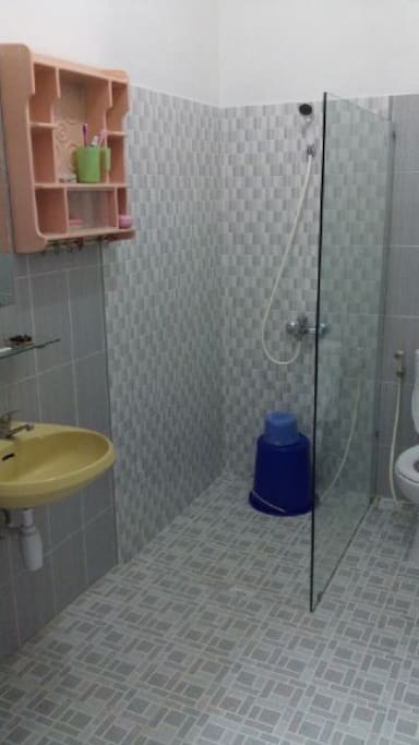New bathroom with hot water