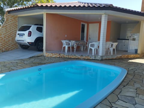 Imóvel de sucesso: Beach house in Rincão with pool em Balneário Rincão