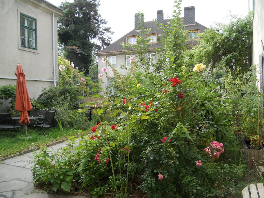 blumengarten - lovely garden in the middle of Vienna - just relax