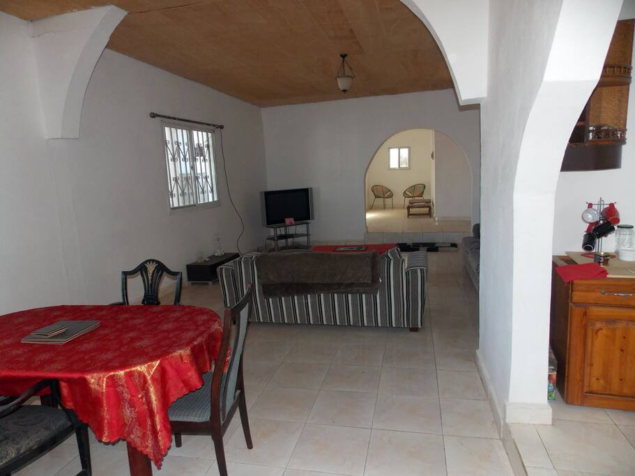 Open dining area leading to the kitchen