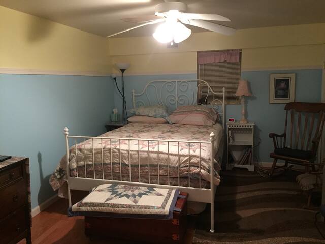 Basement suite near BWI, Fort Meade