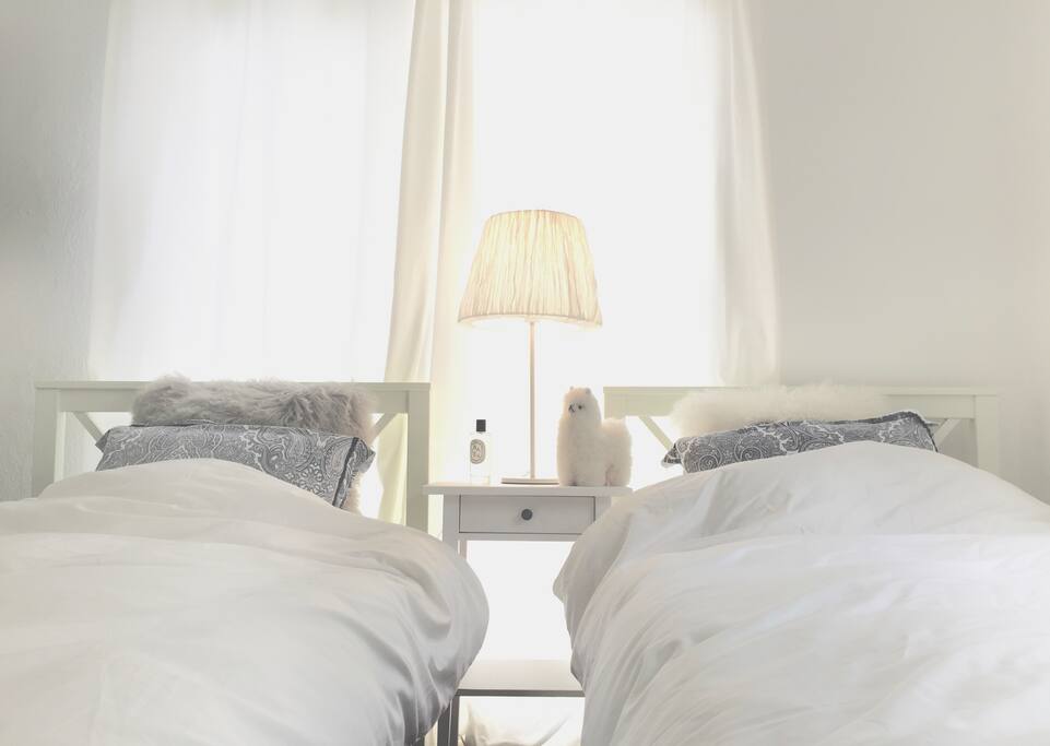 Guest room1