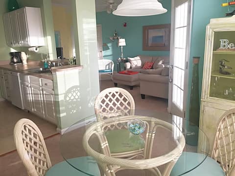 2 bed/ 2 bath Spacious Beach Getaway!