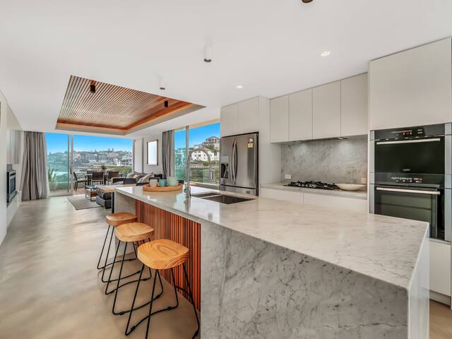 Tamarama Apartments – 3 Bedroom Ocean View gallery image 4