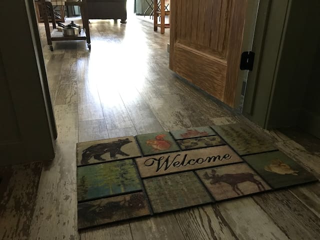 Emmas Loft...your Private suite in Strawberry AZ