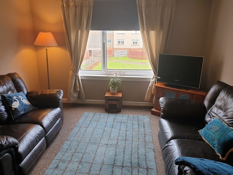 Lovely, bright modern 2 bed flat