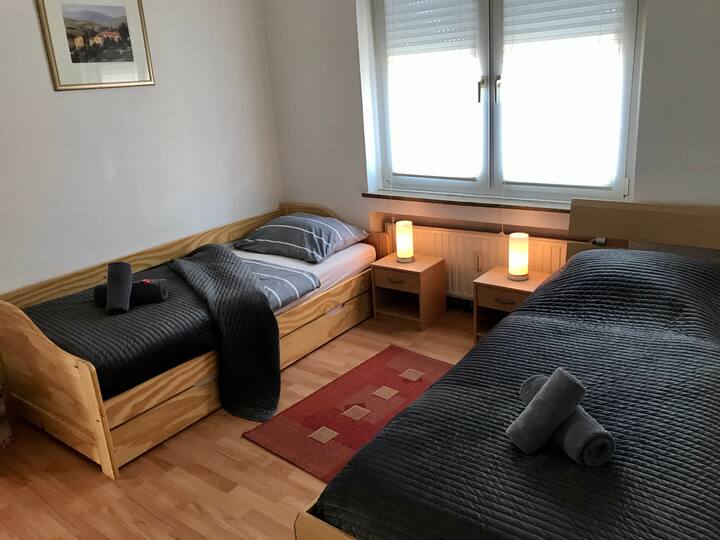 Chumba cha wageni 2 /friji ndogo