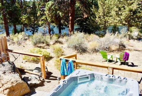 SALE:  Stunning River Front | Hot Tub | Old Mill |