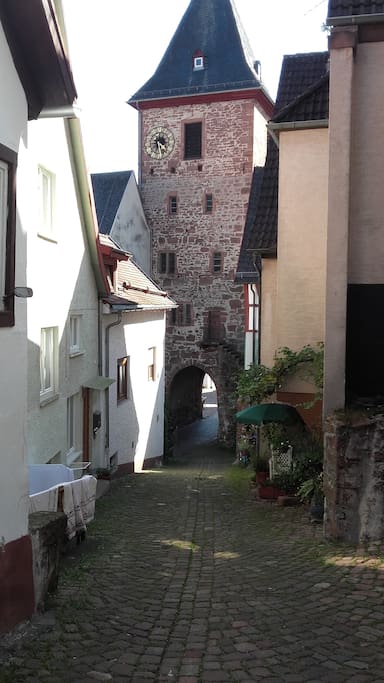 Von unten kommt ihr hoch zum vorübergehenden Zuhause