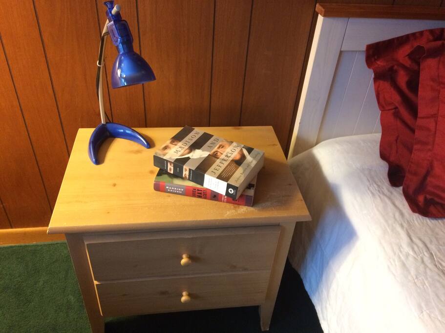 Bedside table