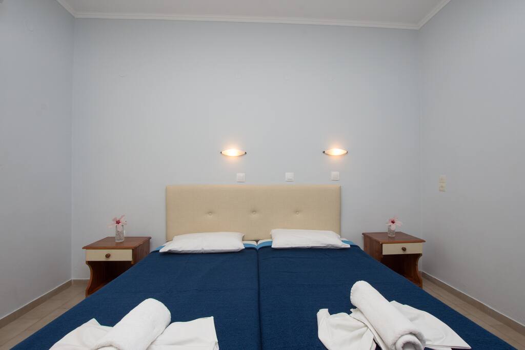 Villa Phoenix, Studio for 2 guests in Laganas! - Laganas의 아파트에서 살아보기, 그리스
