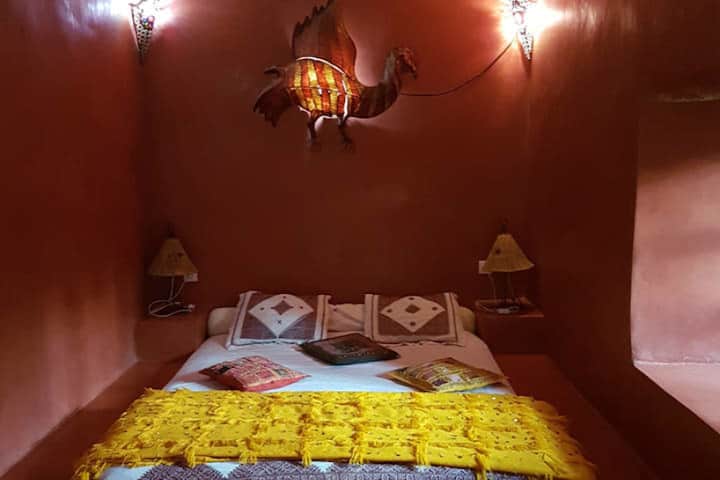 წითელი ოთახი