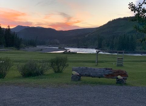 202 Rocky Mountain Double Queen Room