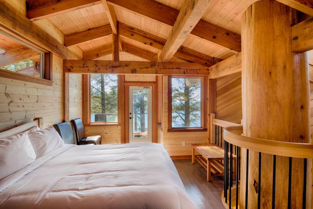 The lodge boasts rustic charm while maintaining luxury style
