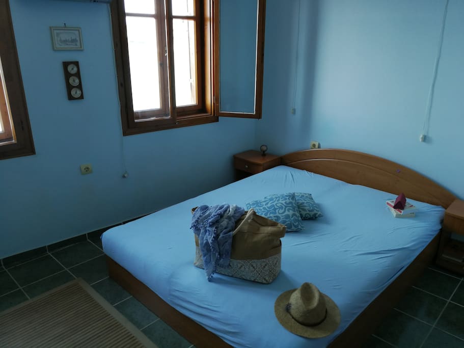 Double bed