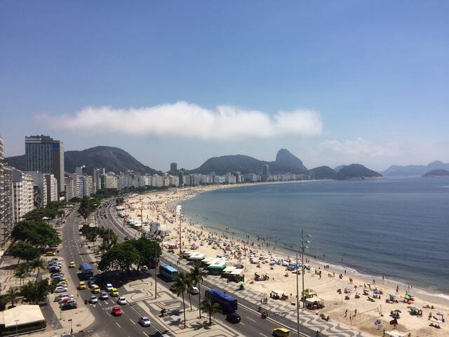 MEGA FRONTAL MAR COPACABANA 5 quartos no posto 6 gallery image 2