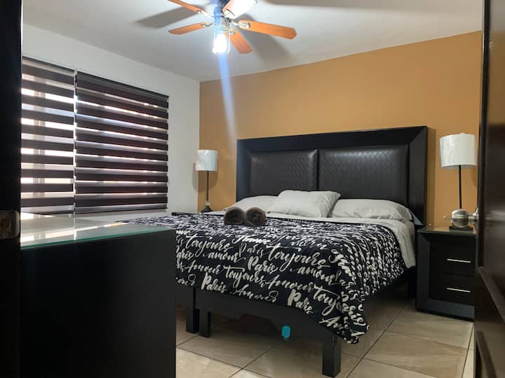 Comfort house with garage and 100% Sanitized