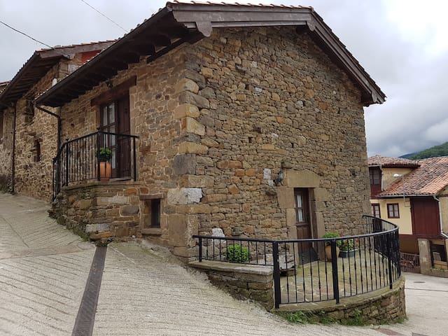 Country house in Prieres, Asturias