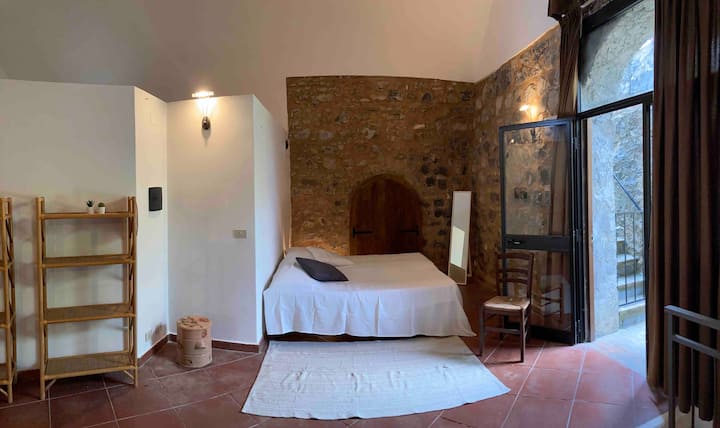 eneo la chumba cha kulala cha pili katika sehemu ya wazi