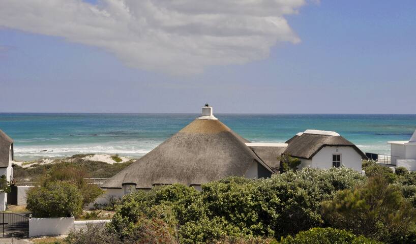 Ocean Cottage (at that point you can see!) gallery image 3