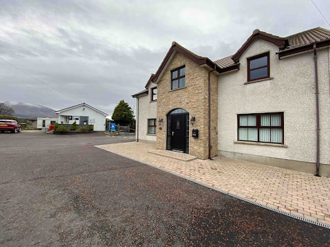 Murlough Cottage Holiday Home