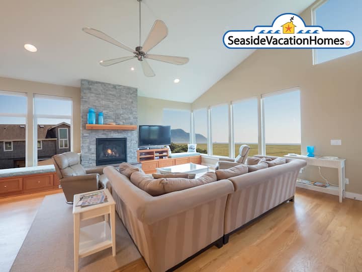 Modern Marvel at Gearhart Beach - Ocean Front