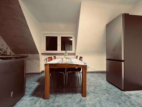 Leistungsstarkes Airbnb: Hannover Messe Zimmer in Mittelfeld