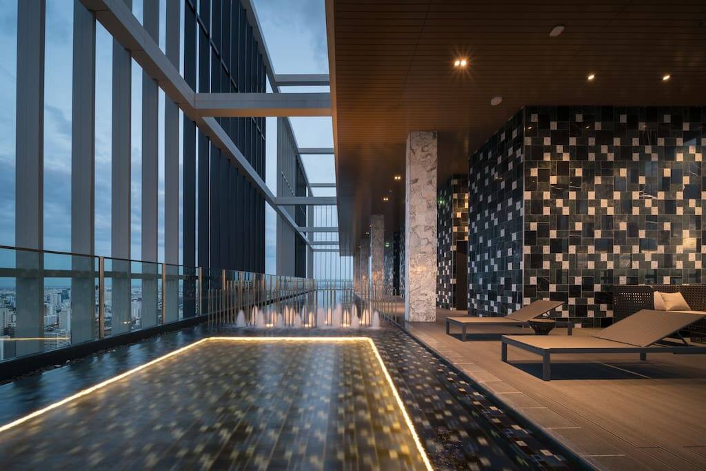 40m lap pool, an oasis from Bangkok's heat