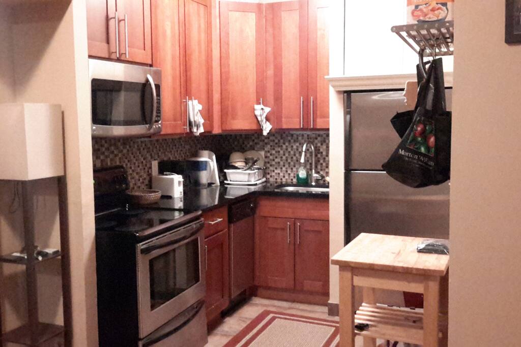 Fully equipped kitchen