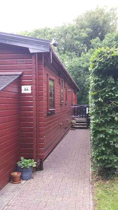 Entrance to Lodge. Parking for 2 cars.