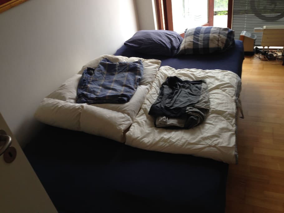 2nd Bed for 2 persons (Ligne Roset designer)